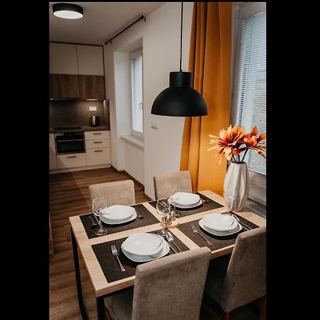 Old Town City Center Apartment 2 - Private Parking Included Košice Εξωτερικό φωτογραφία