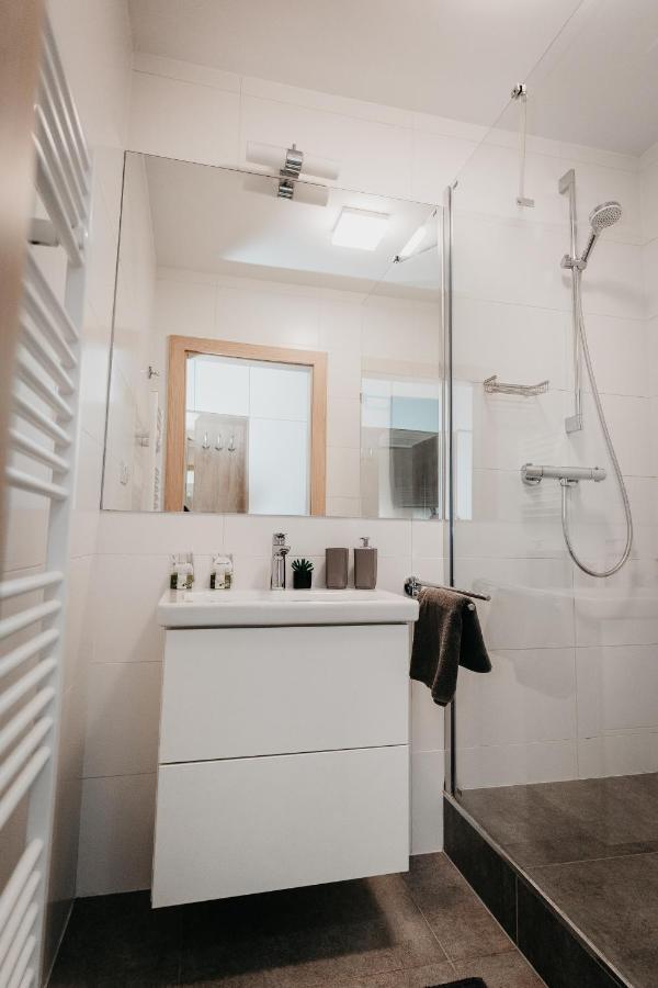 Old Town City Center Apartment 2 - Private Parking Included Košice Εξωτερικό φωτογραφία