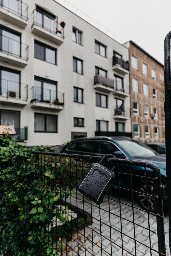 Old Town City Center Apartment 2 - Private Parking Included Košice Εξωτερικό φωτογραφία