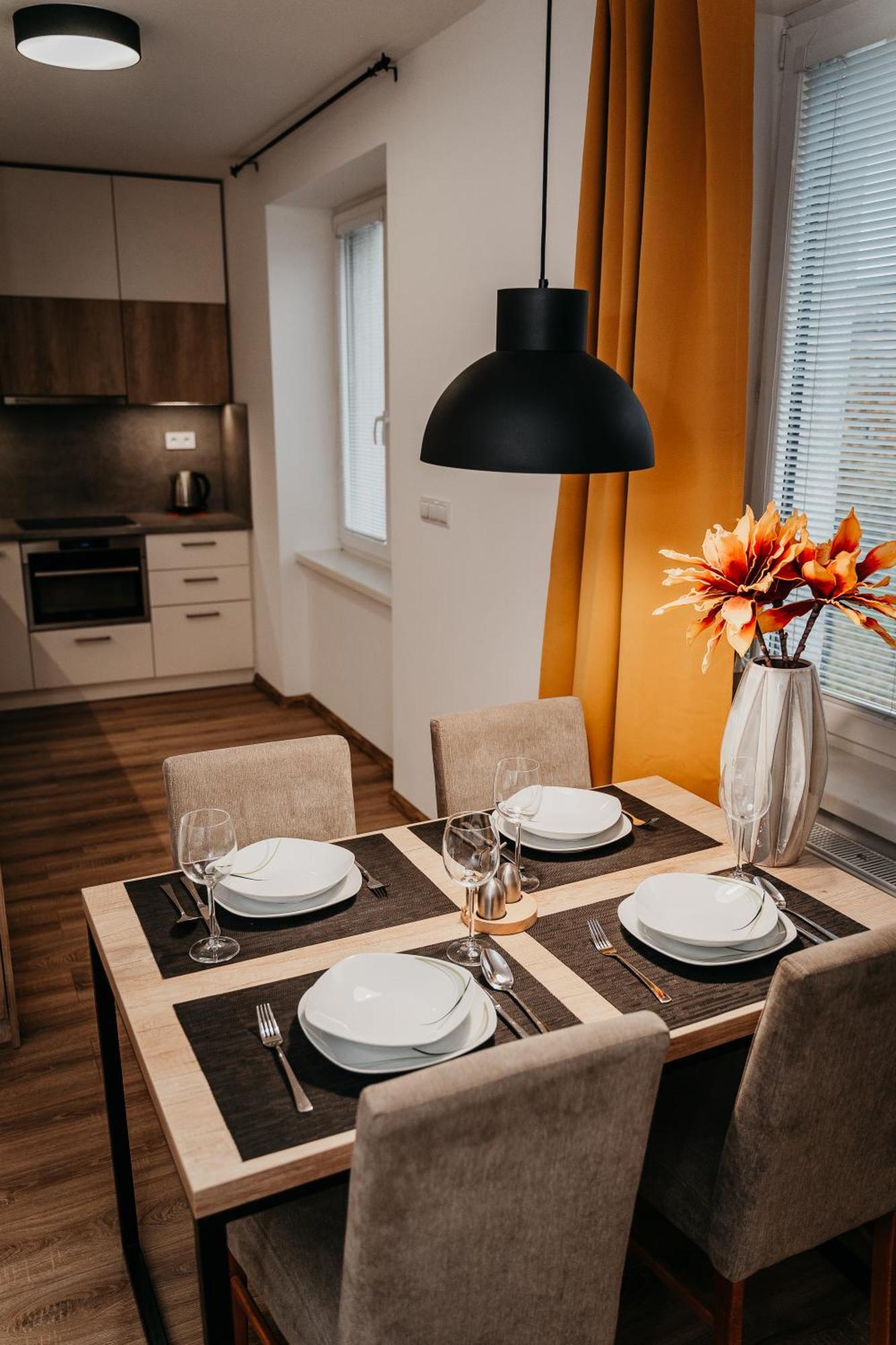 Old Town City Center Apartment 2 - Private Parking Included Košice Εξωτερικό φωτογραφία